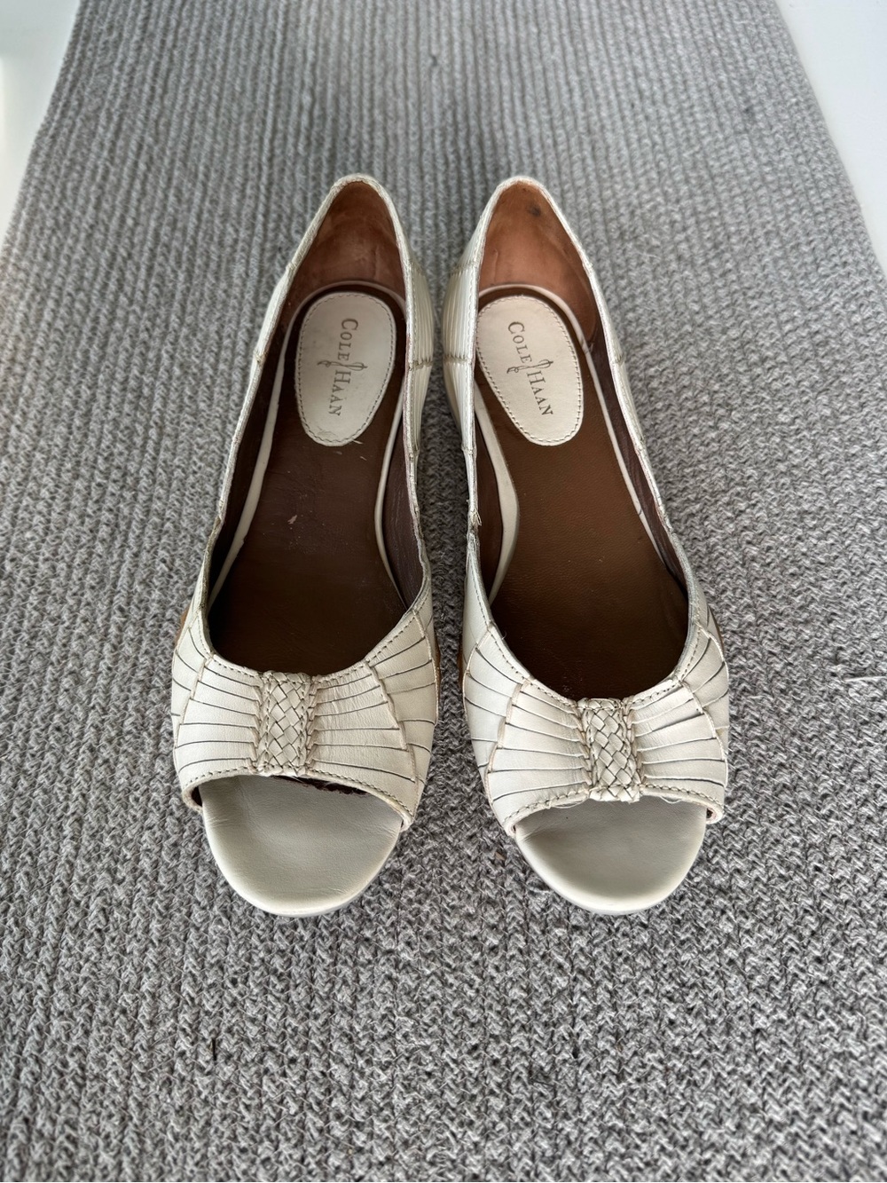 Cole Haan Women's White Woven Peep-Toe Wedge Sandals - Picture 8 of 10